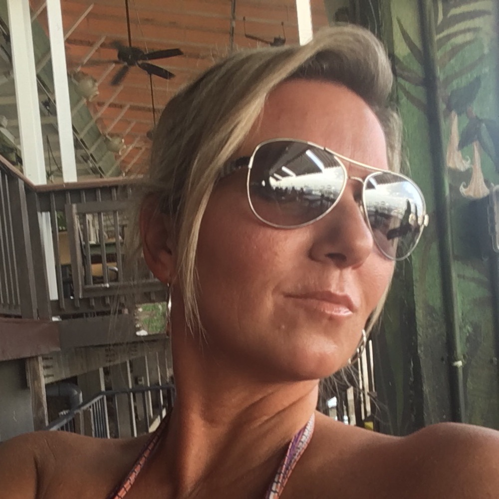 Meet your Posher, Shelley